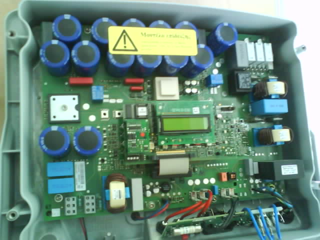 ΦΩΤΟΒΟΛΤΑΙΚΑ ΠΑΤΡΑ-Αντιστροφέας